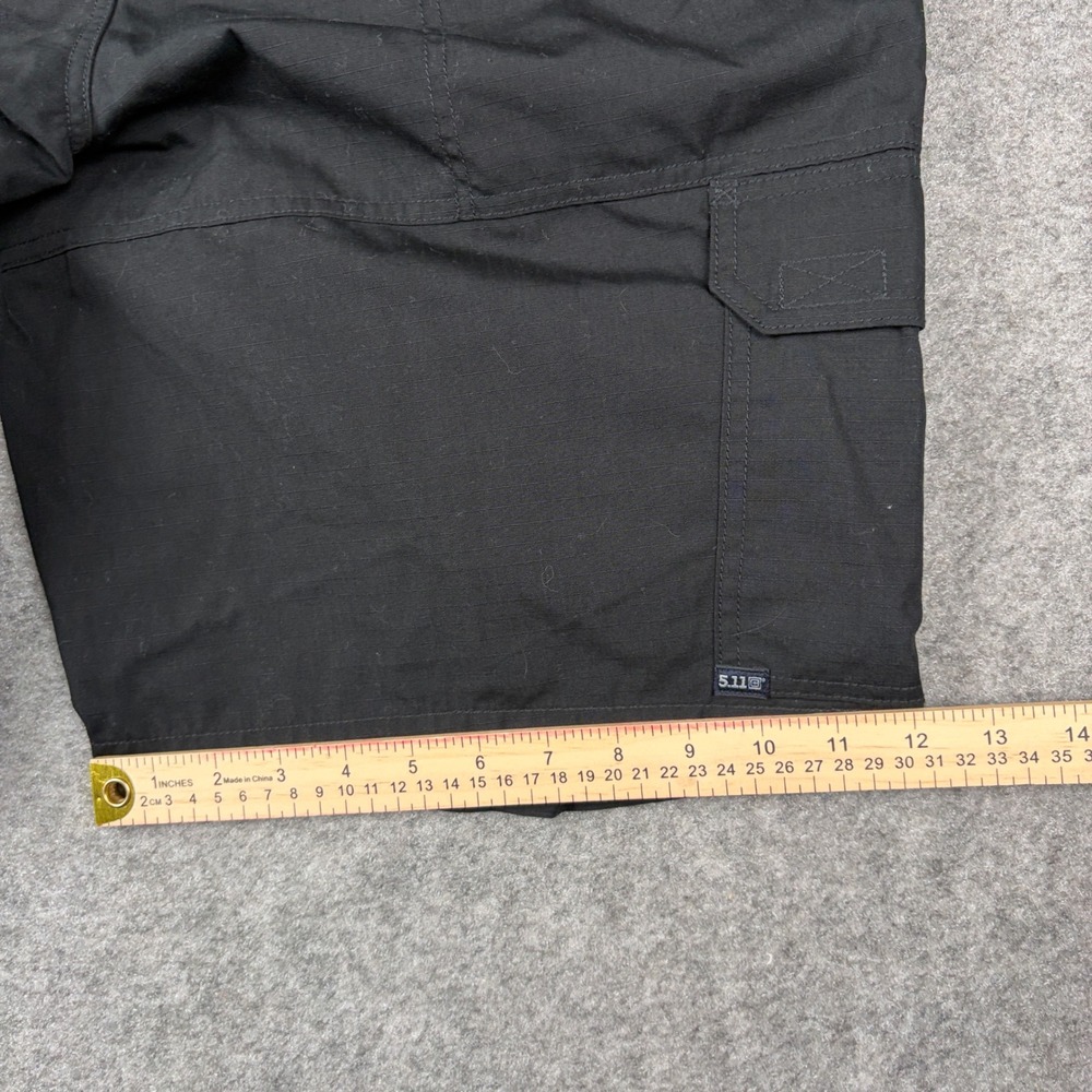 5.11 Tactical Cargo Shorts Mens 36 Black Tactical Series Utility Gorpcore - Picture 12 of 13